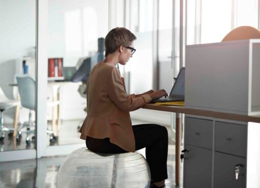 16 best practices for email design, according to an email marketing consultant
