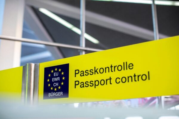 for-immigrants,-this-fintech-makes-credit-history-as-portable-as-a-passport